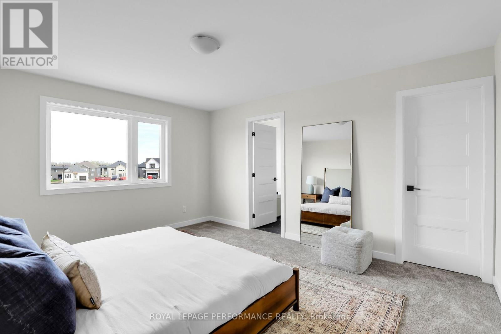 556 PAAKANAAK AVENUE Image 23