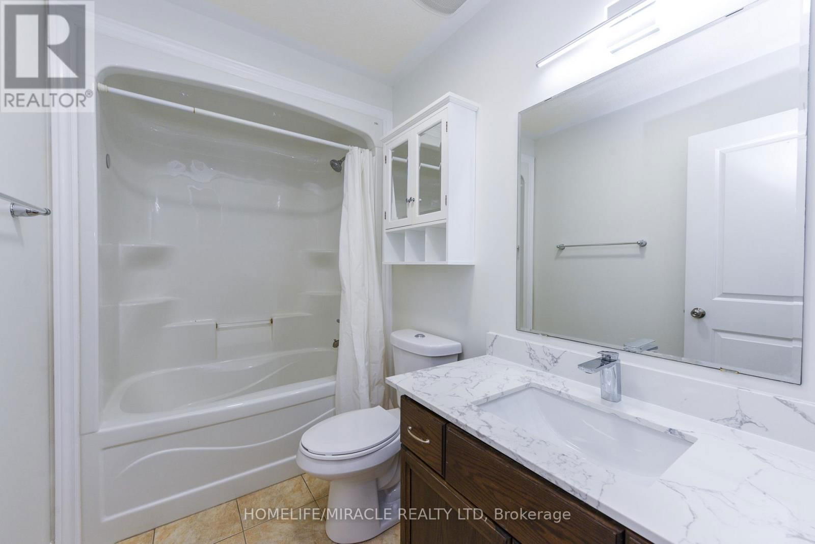 32 VIPOND STREET Image 28
