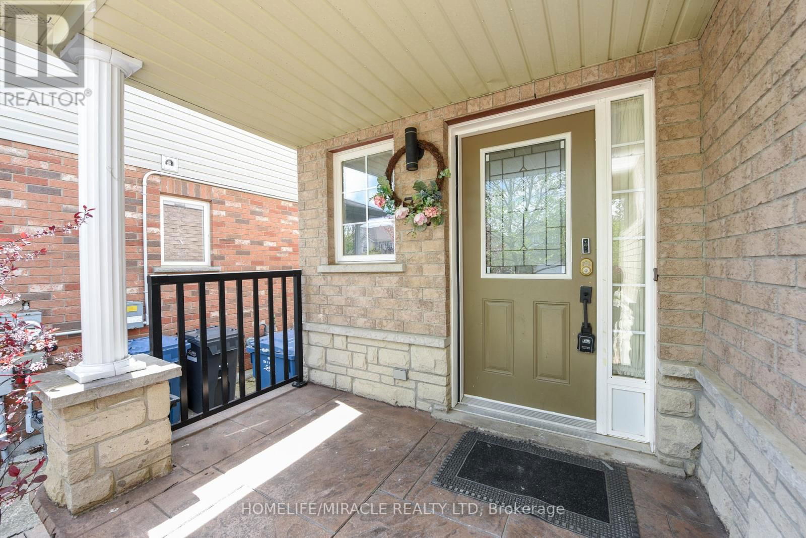 32 VIPOND STREET Image 5
