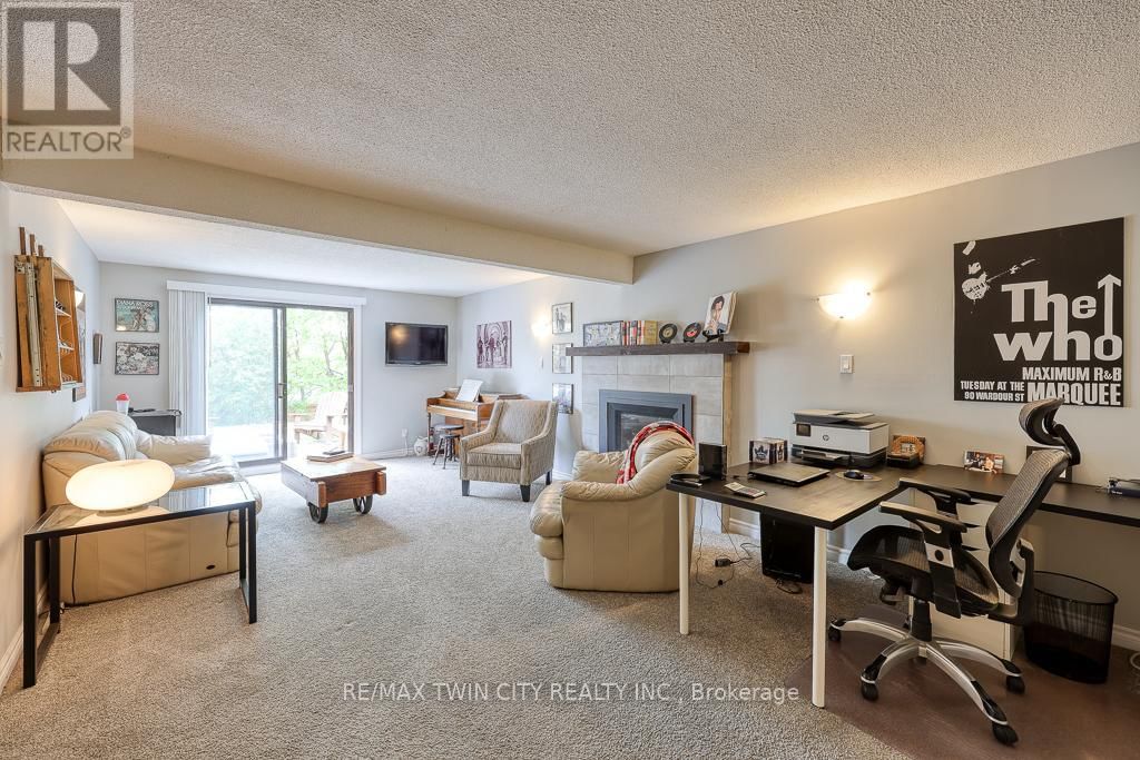 18 CHARNWOOD COURT Image 25