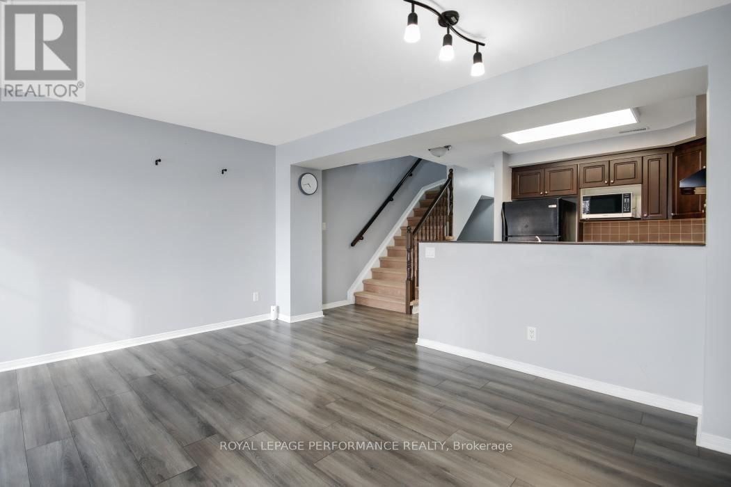 700 REARDON PRIVATE Image 11