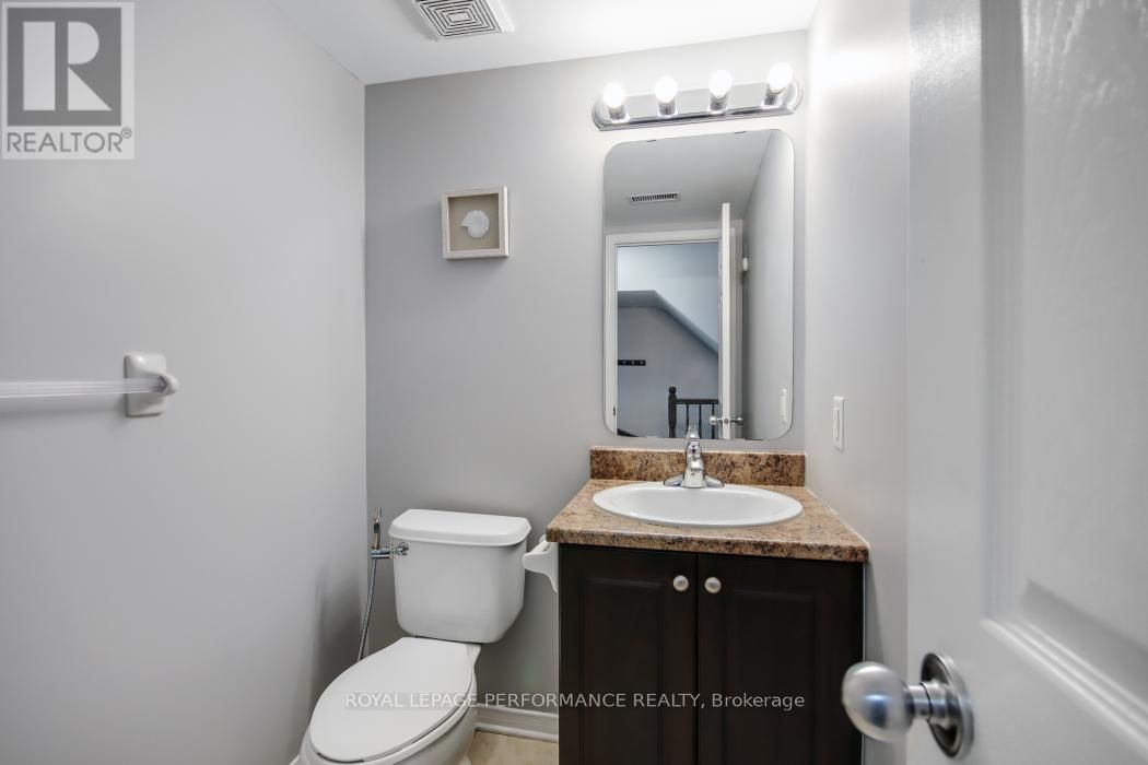 700 REARDON PRIVATE Image 16