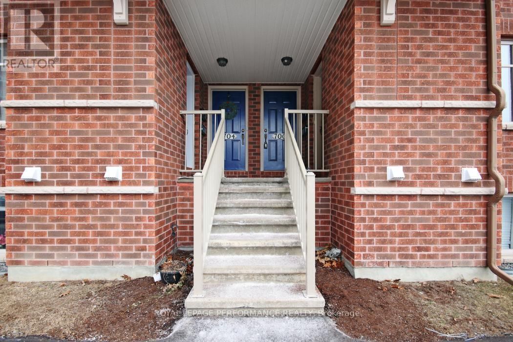 700 REARDON PRIVATE Image 3