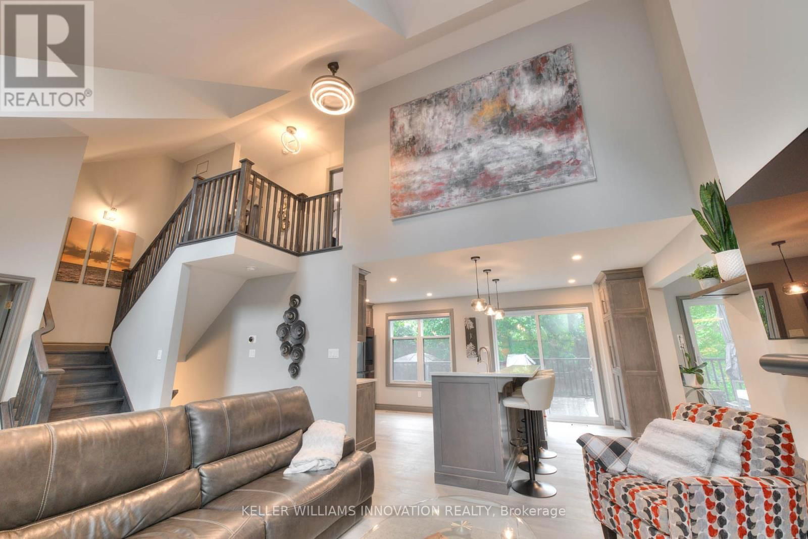 36 EMILY STREET Image 10
