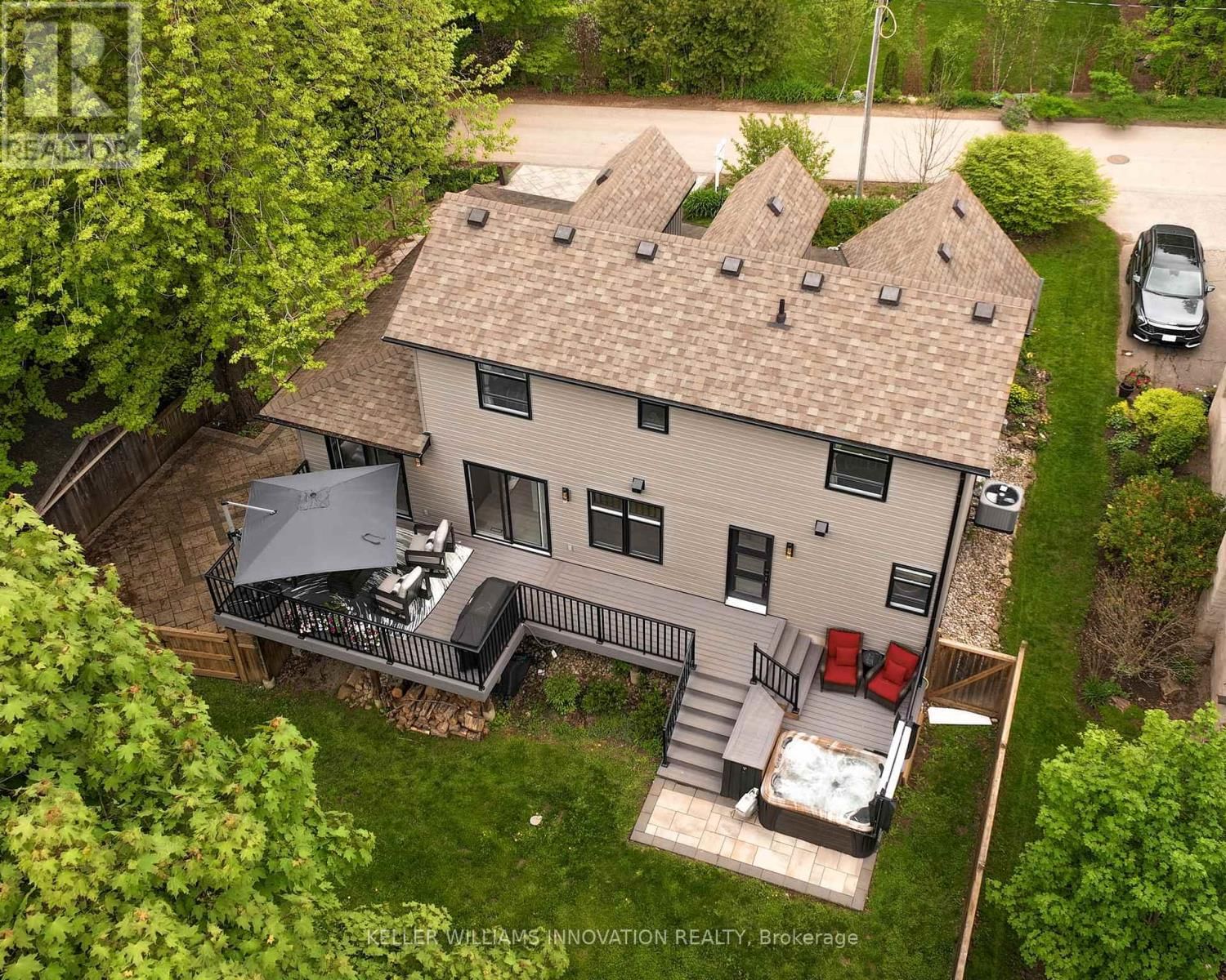 36 EMILY STREET Image 38