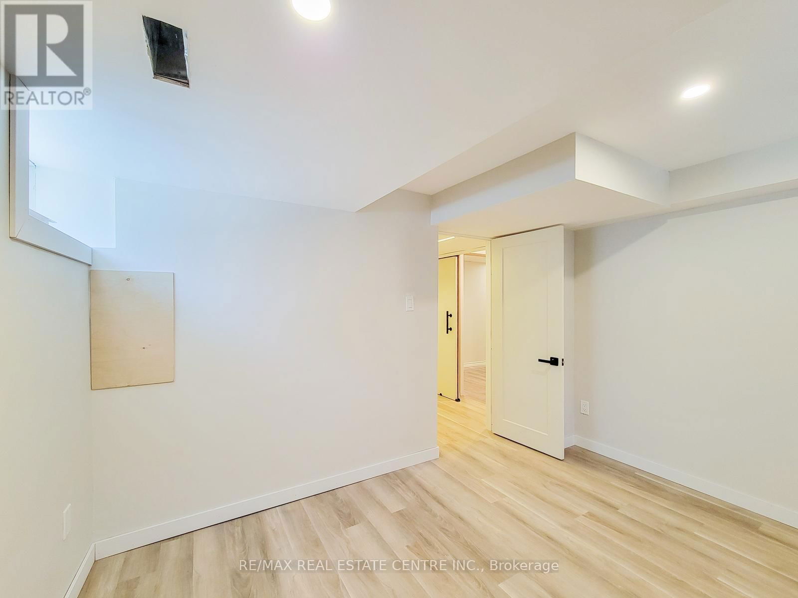 363 EAST 27TH STREET Image 18