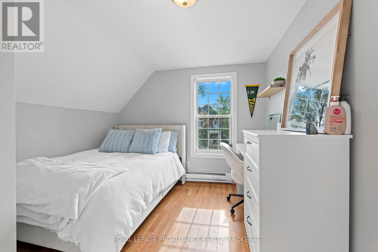 231 ALBERT STREET Image 16
