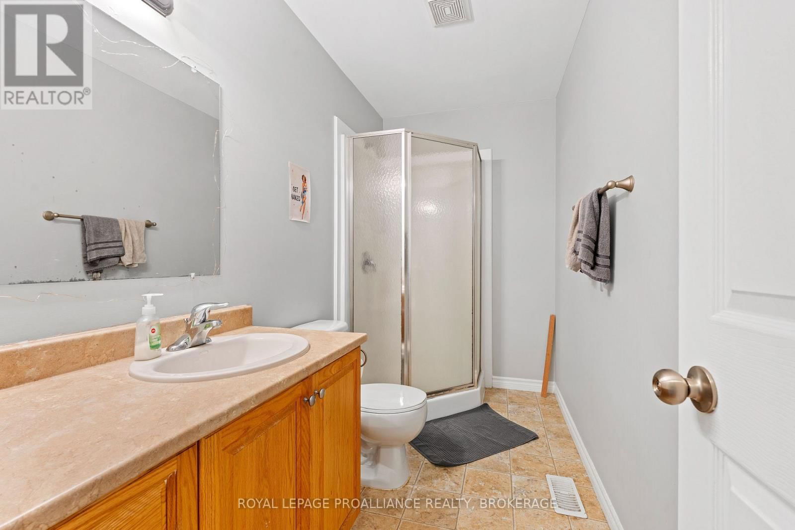 231 ALBERT STREET Image 28