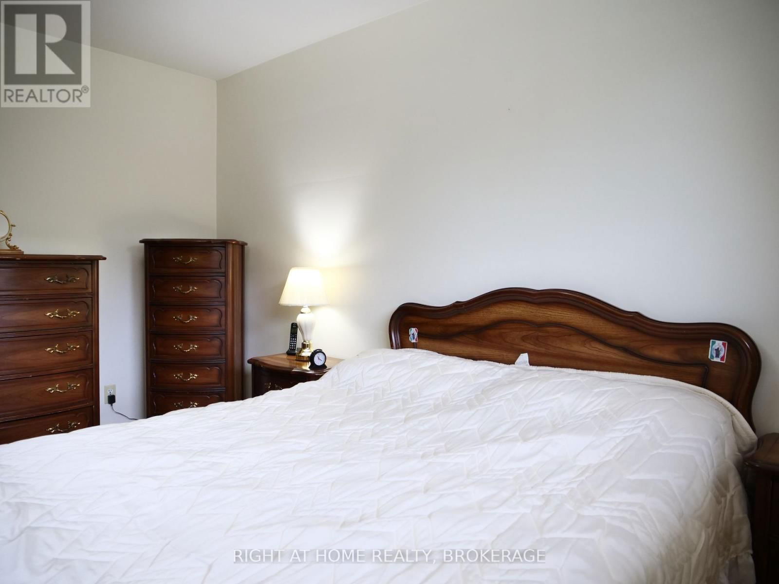 63 TRELAWNE DRIVE Image 21