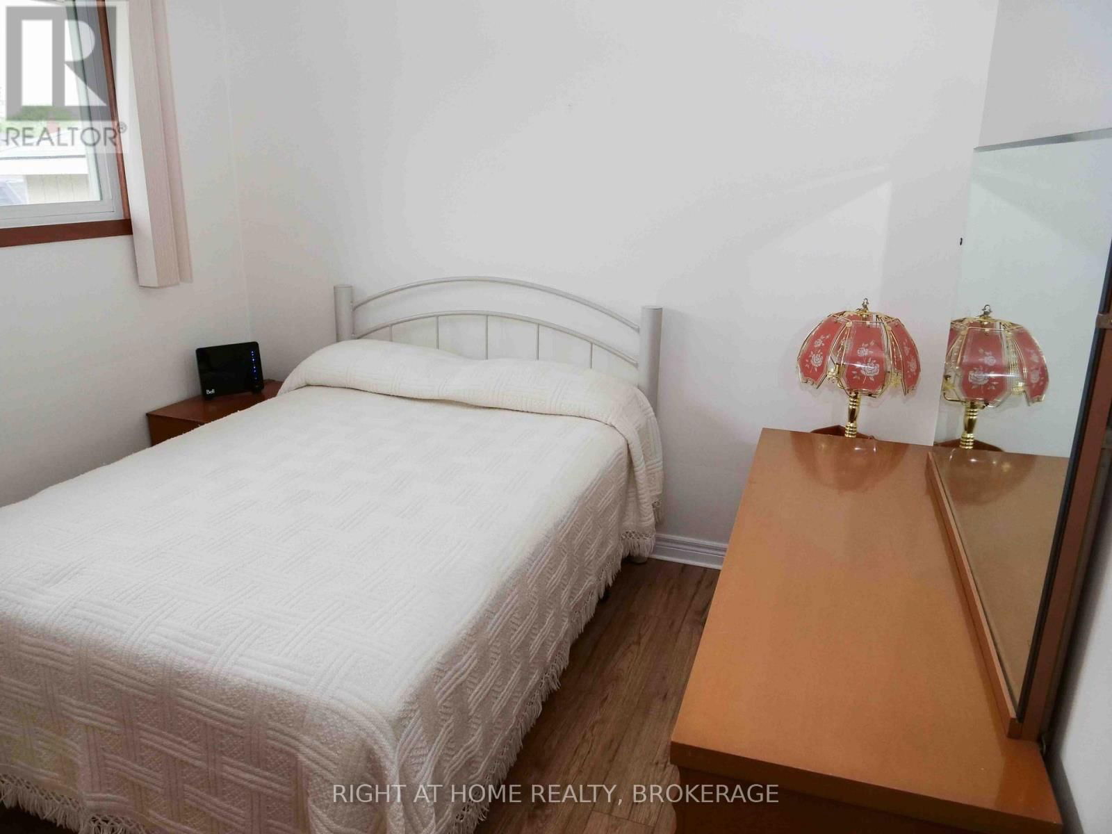 63 TRELAWNE DRIVE Image 25