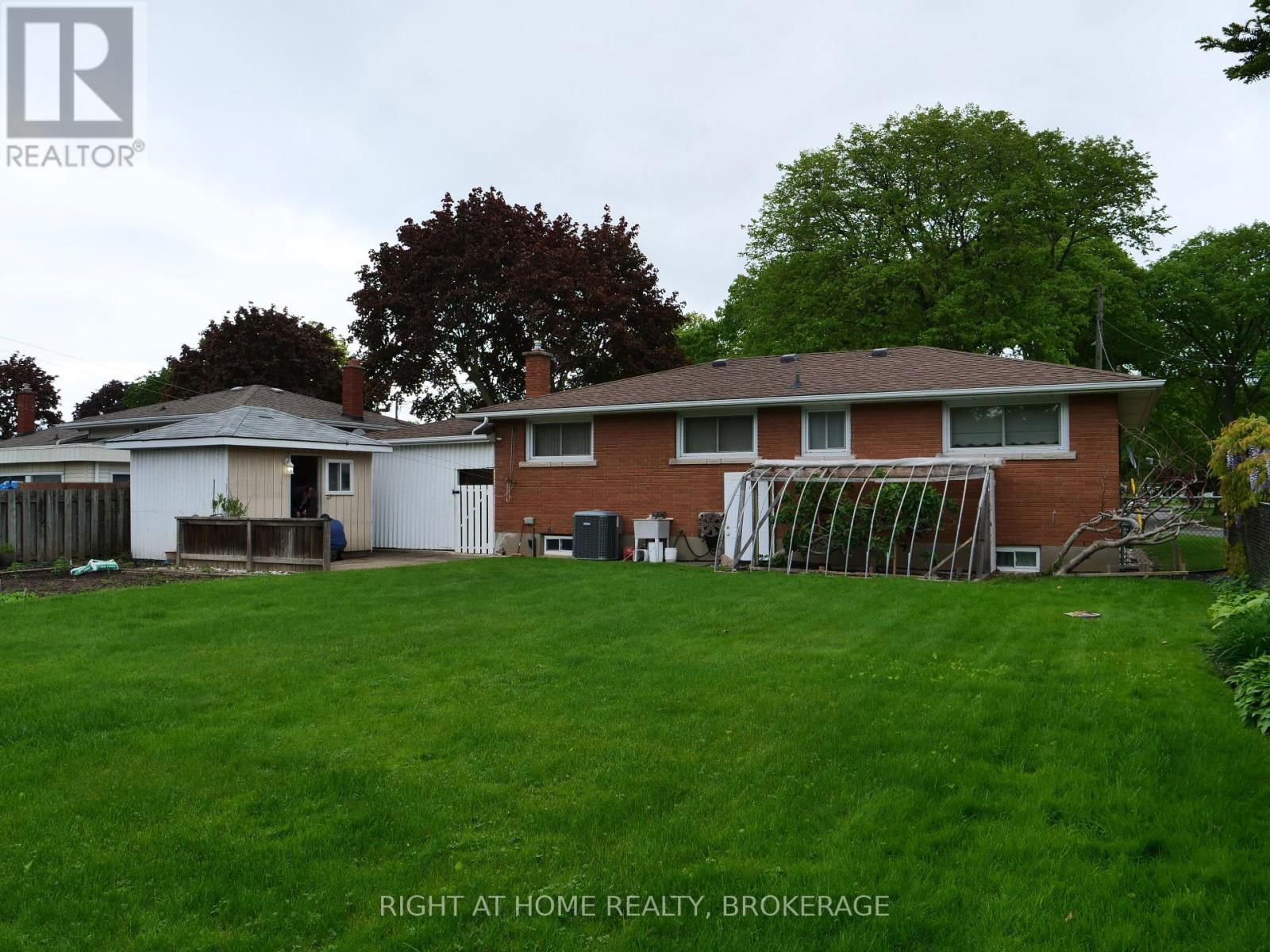 63 TRELAWNE DRIVE Image 41