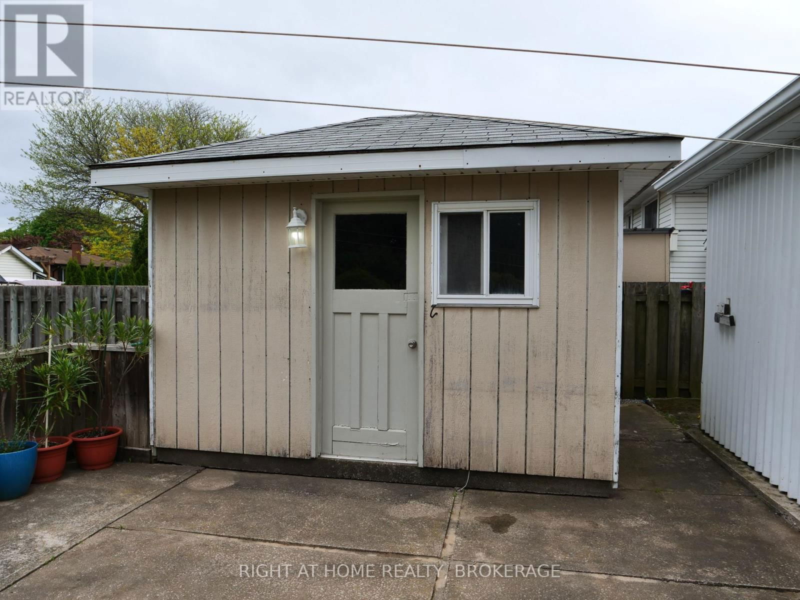 63 TRELAWNE DRIVE Image 44