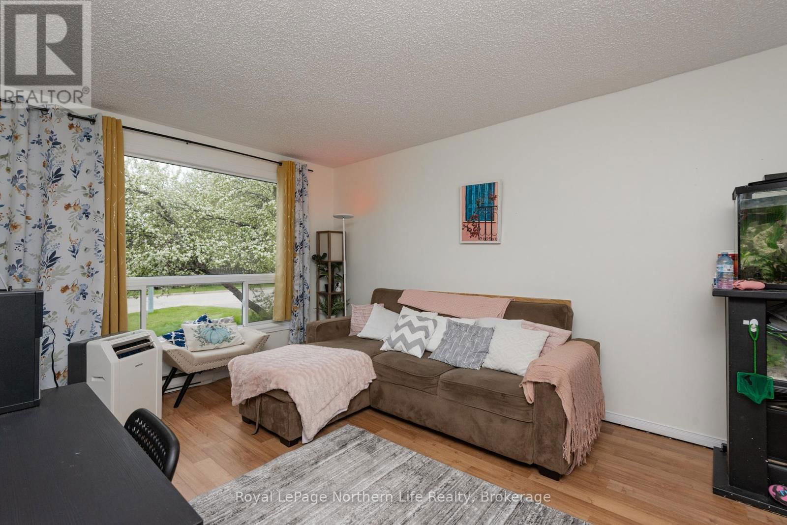 37 MASSEY DRIVE Image 10