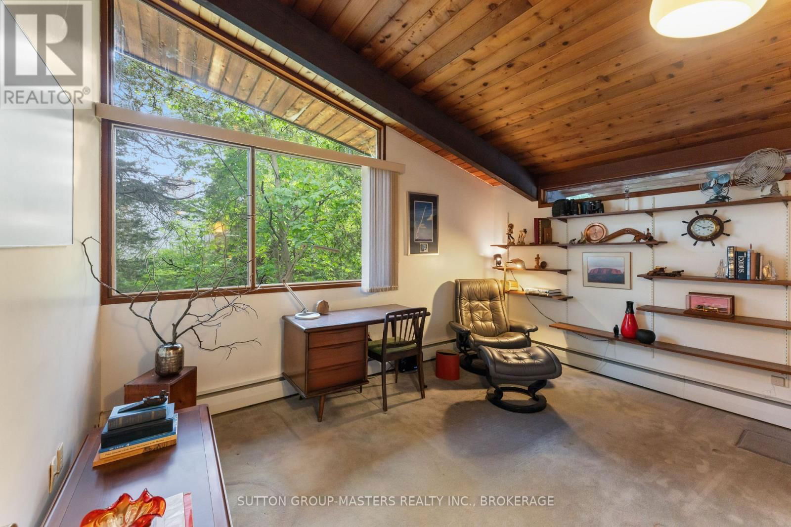 46 RIVERSIDE DRIVE Image 22