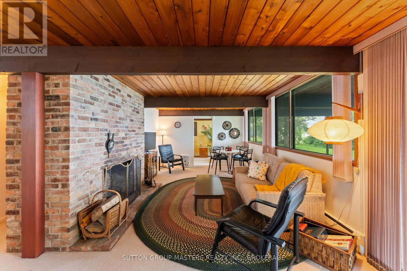 46 RIVERSIDE DRIVE Image 27