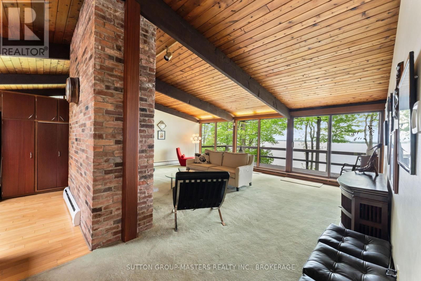 46 RIVERSIDE DRIVE Image 3