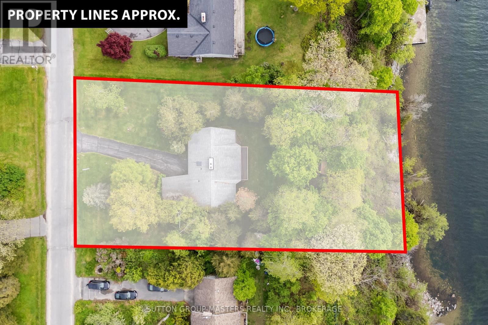 46 RIVERSIDE DRIVE Image 47