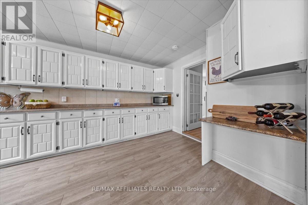 5348 DUNNING ROAD Image 11