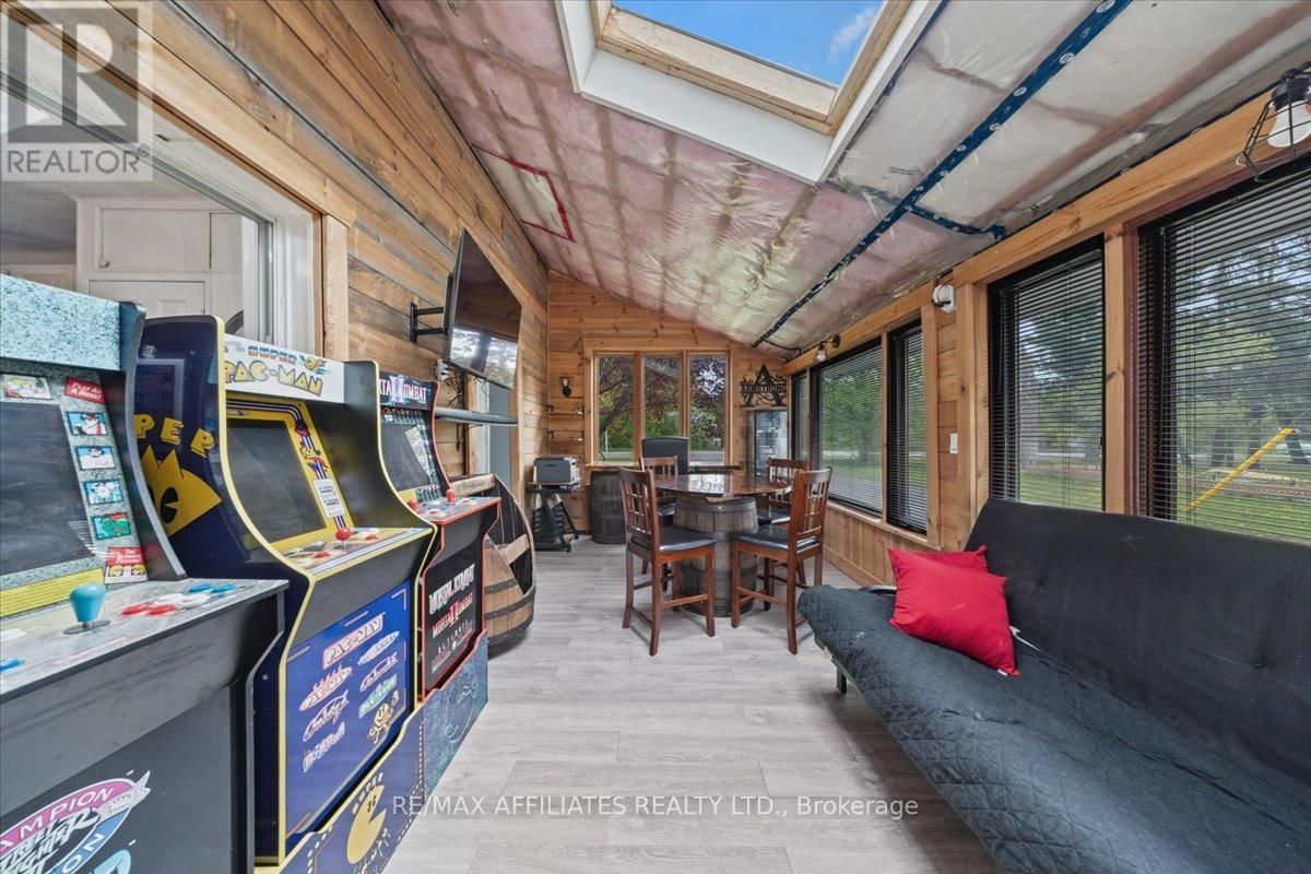 5348 DUNNING ROAD Image 17