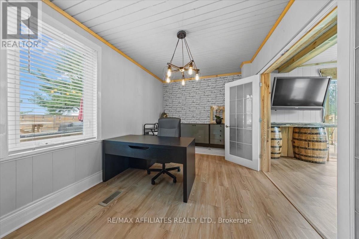 5348 DUNNING ROAD Image 22