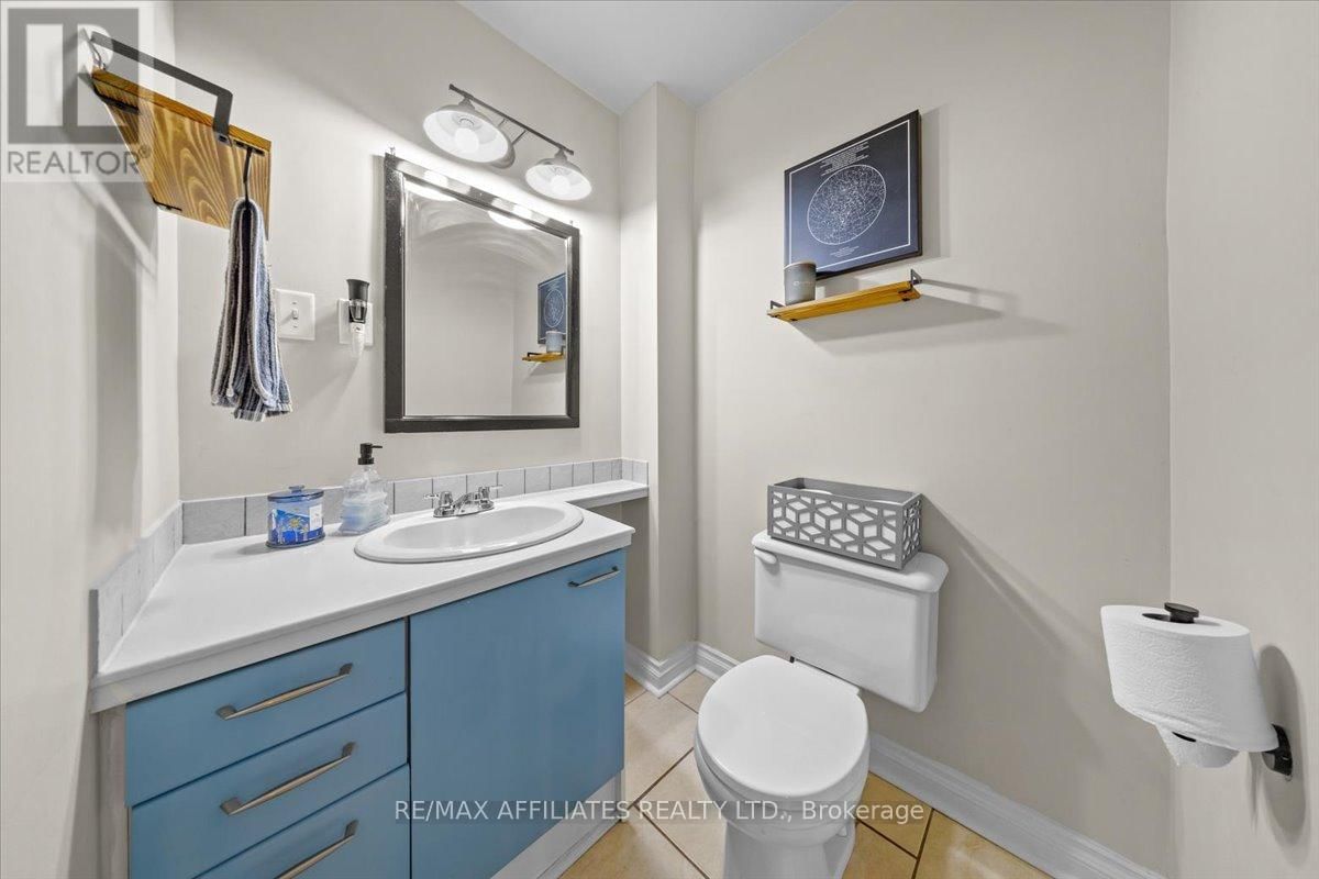 5348 DUNNING ROAD Image 23