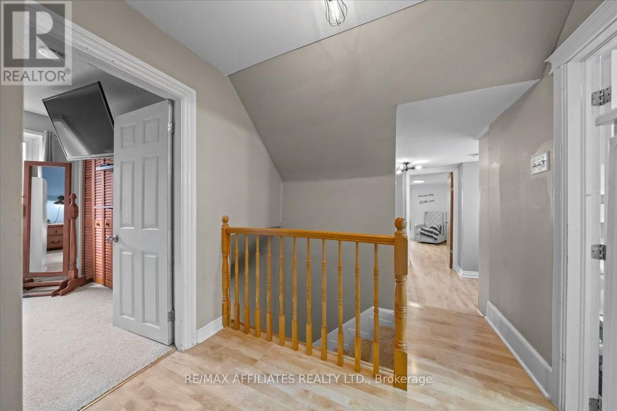 5348 DUNNING ROAD Image 25