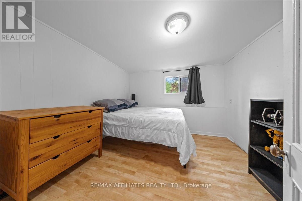 5348 DUNNING ROAD Image 34