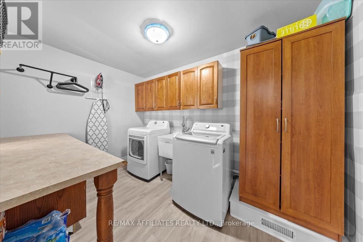 5348 DUNNING ROAD Image 8