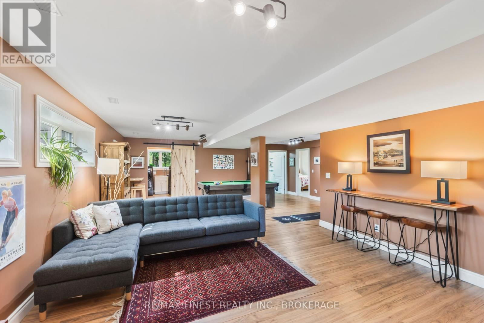 5885 DAVEY DRIVE Image 35