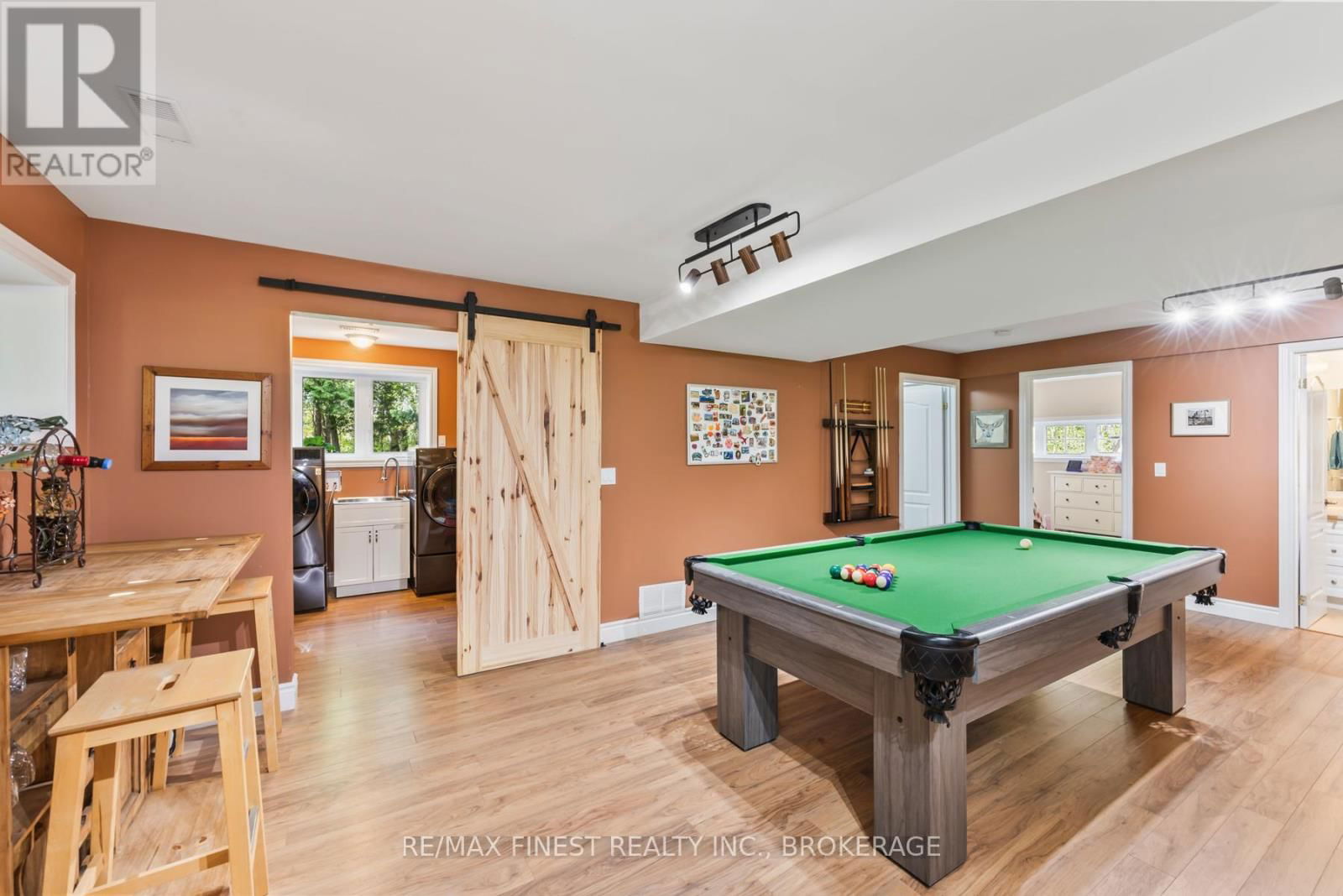 5885 DAVEY DRIVE Image 37