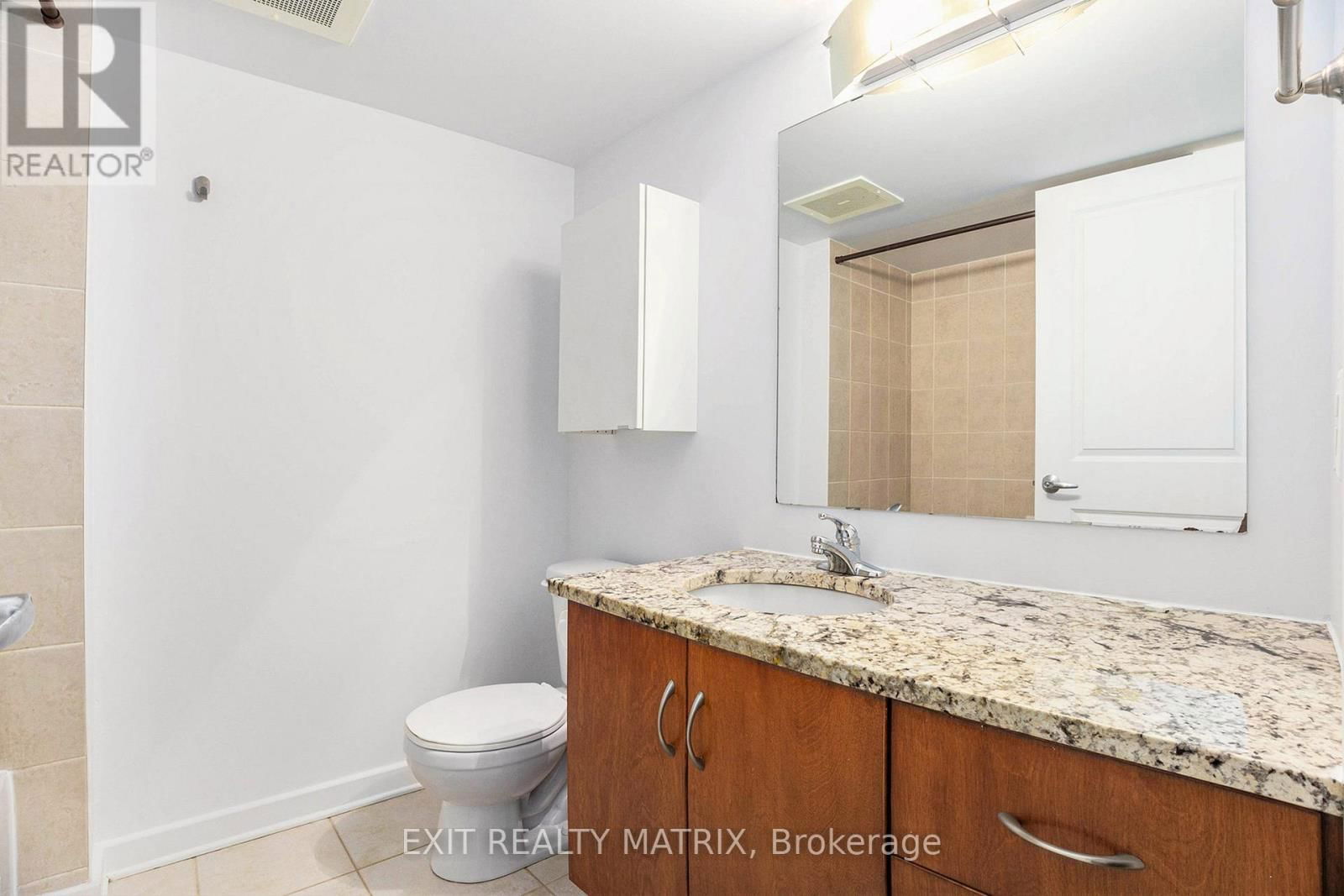 1008 - 138 SOMERSET STREET WEST Image 10