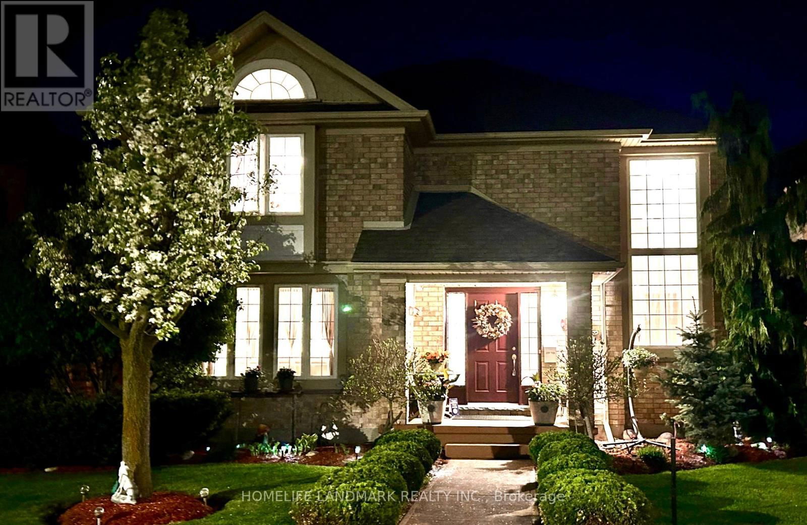 79 CLAIRFIELDS DRIVE EAST Image 34