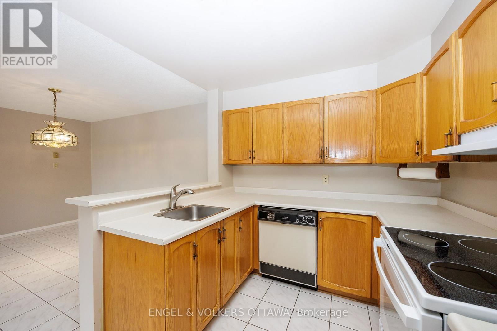 203 - 1795 MARSALA CRESCENT Image 18