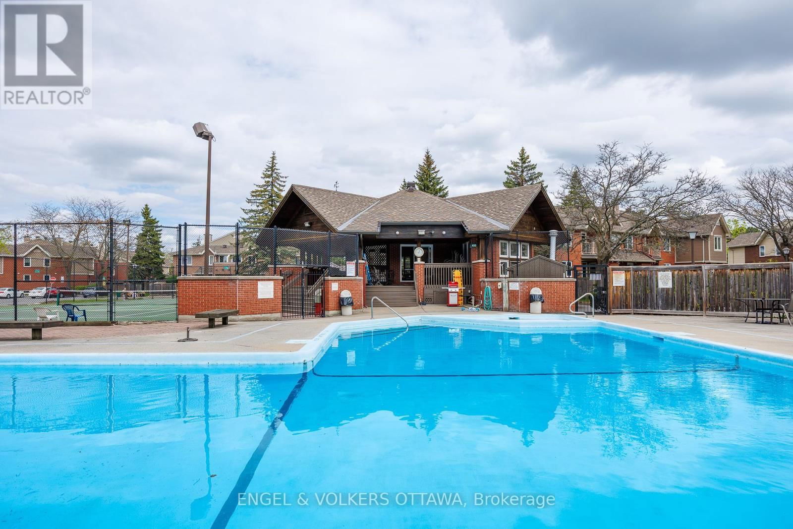 203 - 1795 MARSALA CRESCENT Image 33