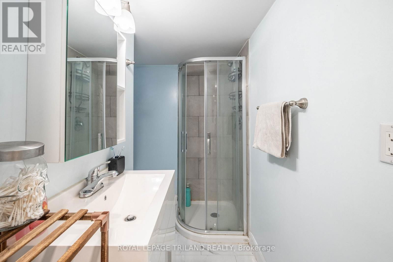 382 WHARNCLIFFE ROAD SOUTH Image 25