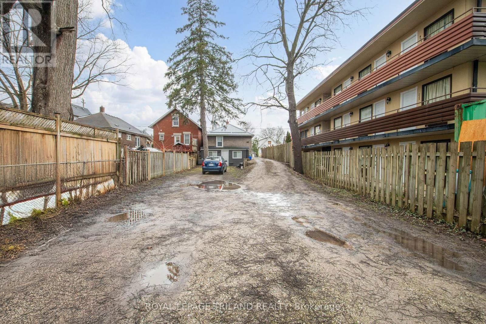 382 WHARNCLIFFE ROAD SOUTH Image 29