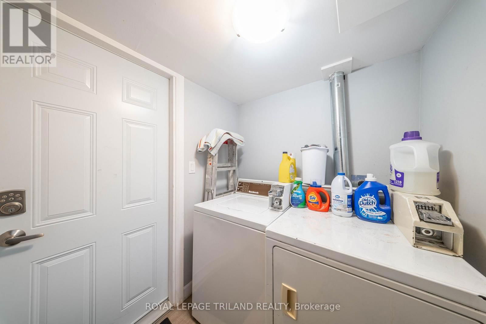 382 WHARNCLIFFE ROAD SOUTH Image 5