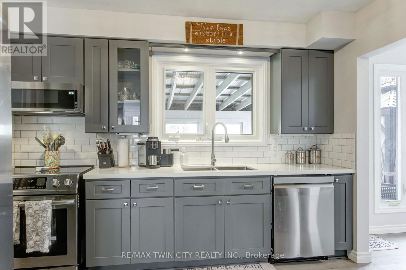 186 SHUH AVENUE Image 13