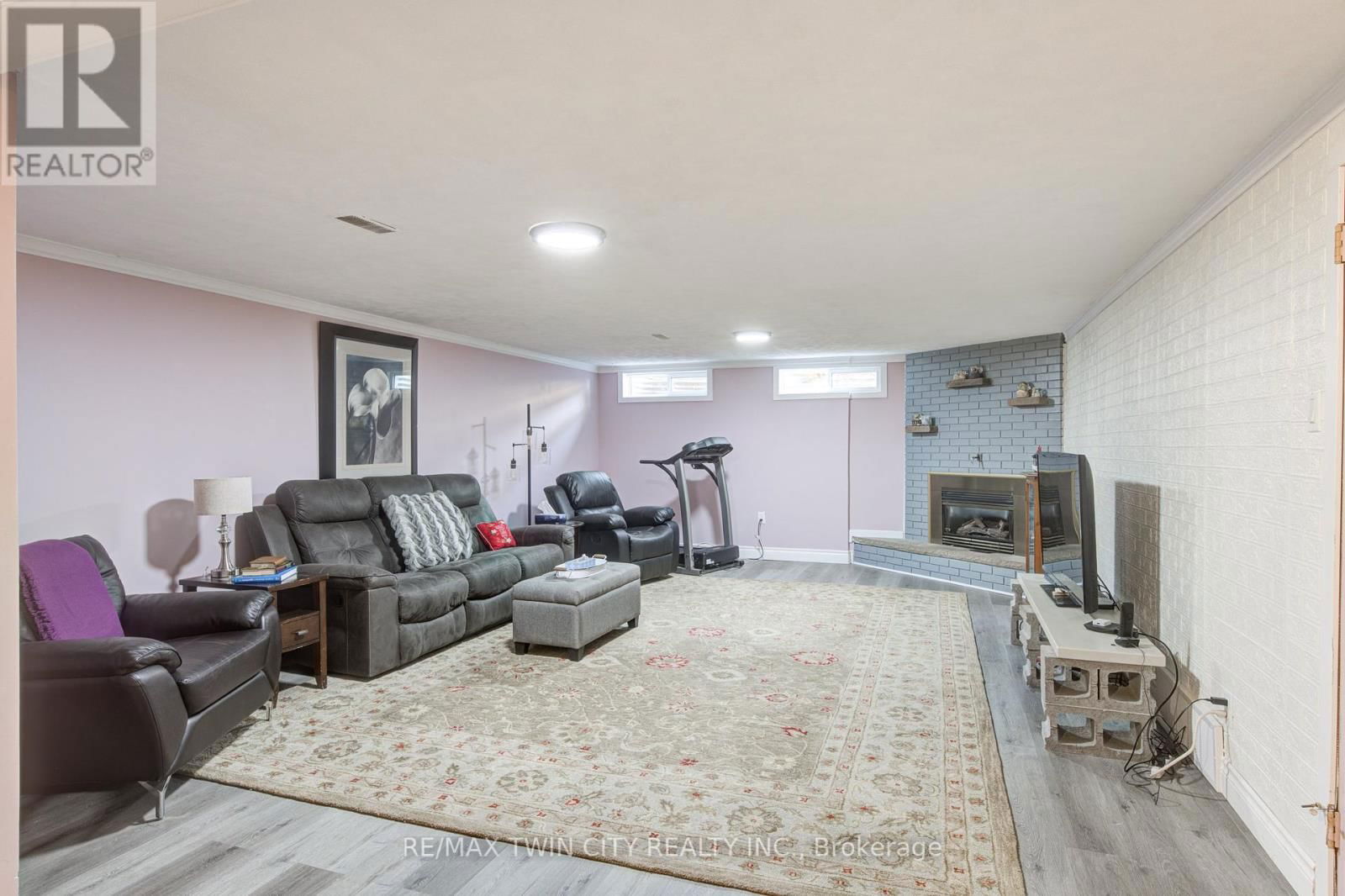 186 SHUH AVENUE Image 29