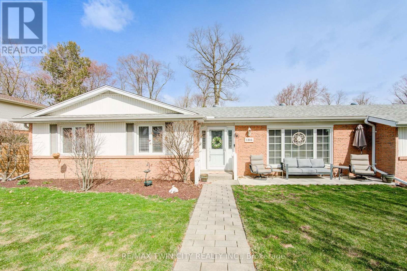 186 SHUH AVENUE Image 3