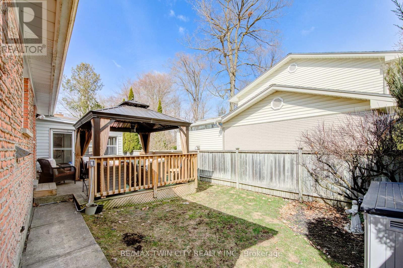 186 SHUH AVENUE Image 38