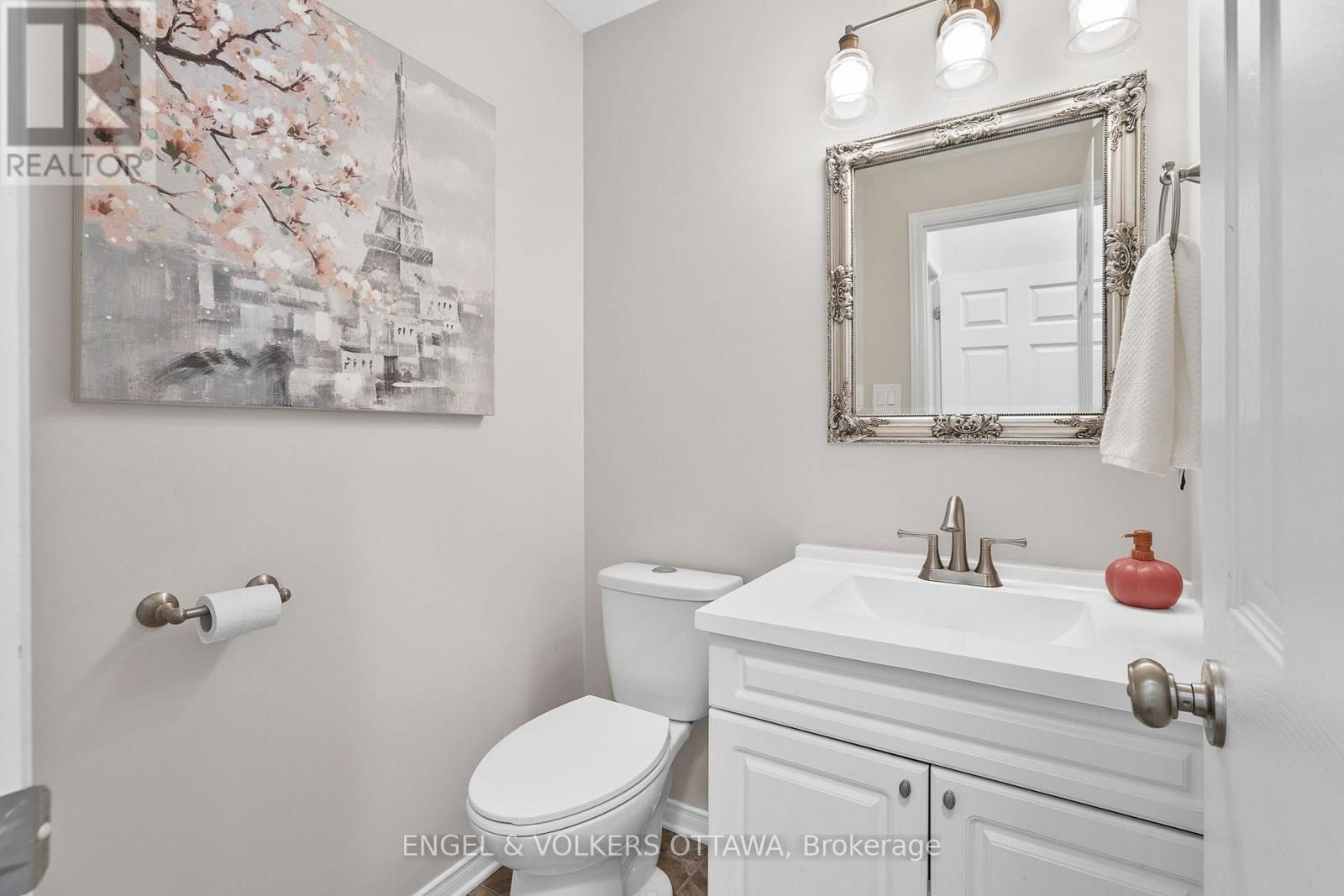 313 LECANTO TERRACE Image 17