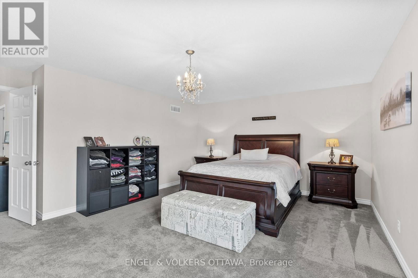 313 LECANTO TERRACE Image 22