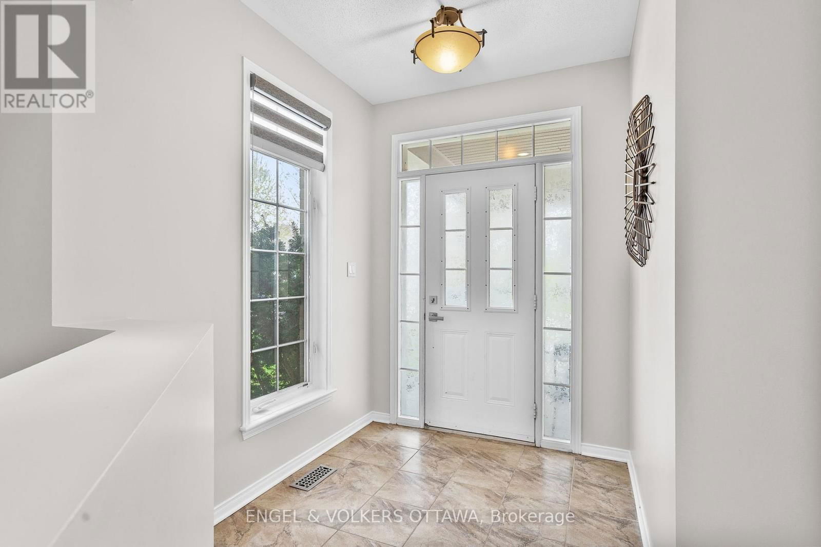 313 LECANTO TERRACE Image 4