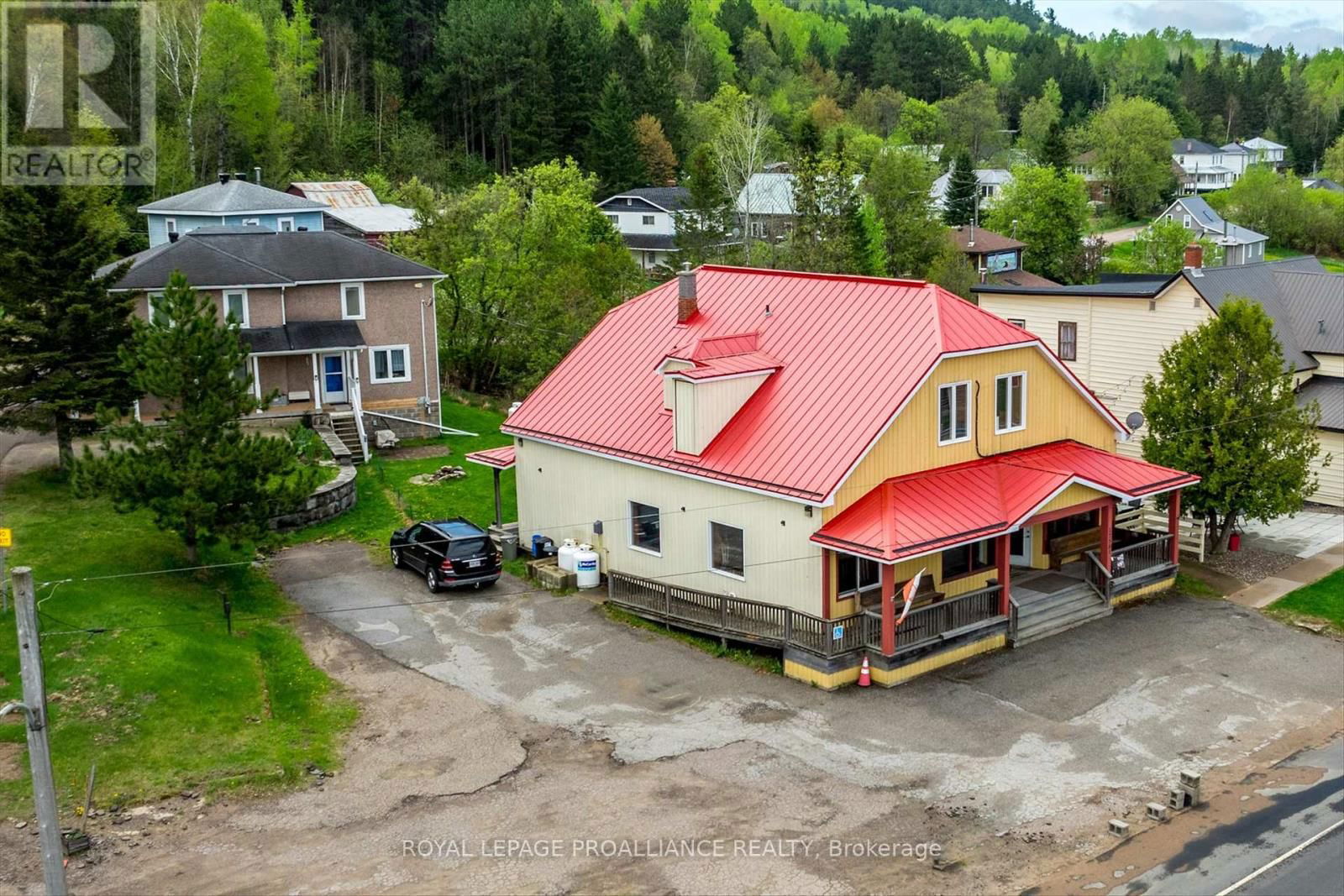 14 BURCHAT STREET Image 2