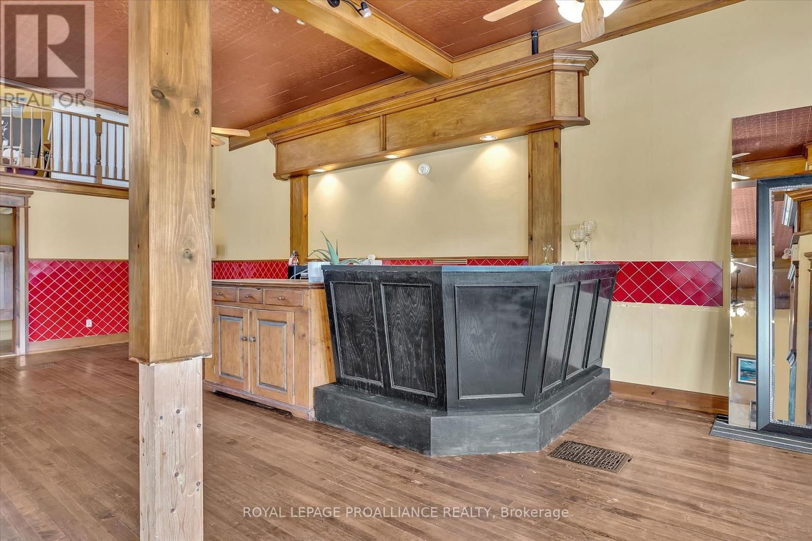 14 BURCHAT STREET Image 30