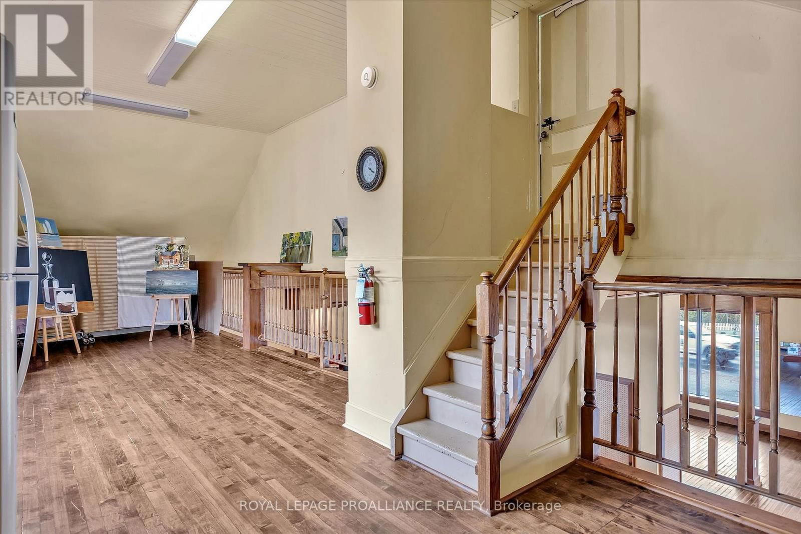 14 BURCHAT STREET Image 38