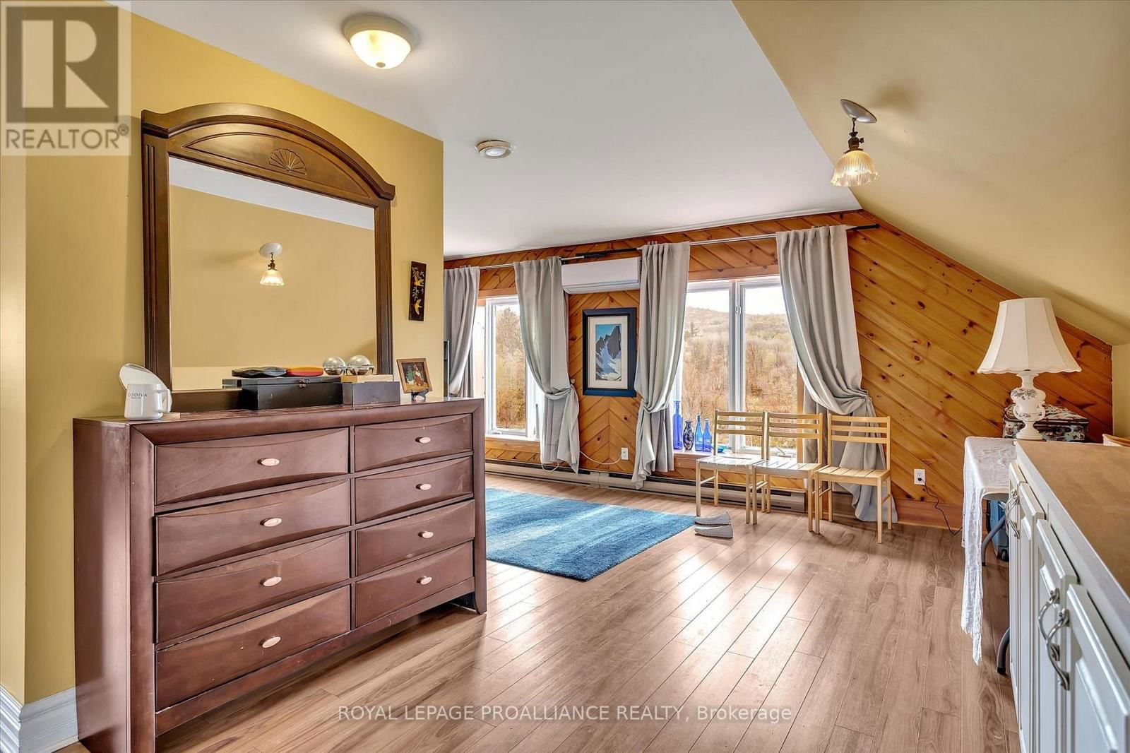 14 BURCHAT STREET Image 42