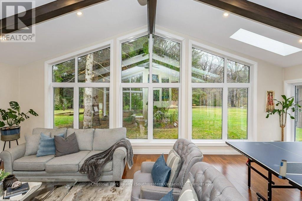 45 18 SIDEROAD Image 3