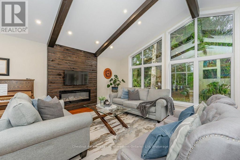 45 18 SIDEROAD Image 40